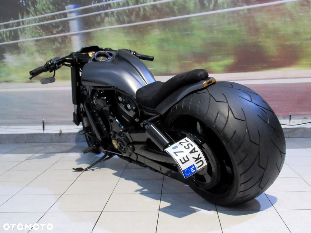 Harley-Davidson V-Rod Night Rod - 6