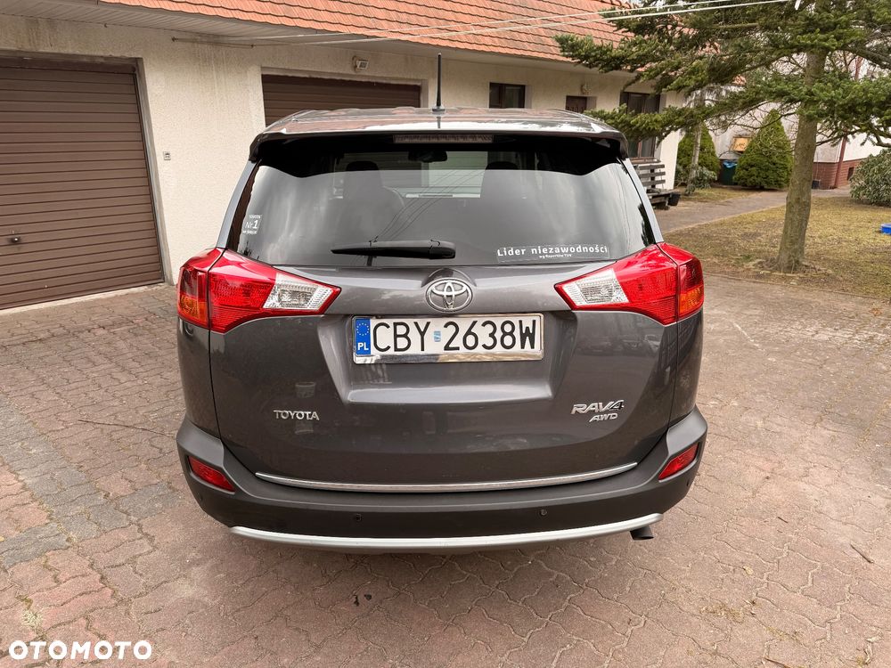 Toyota RAV4 2.0 D-4D Premium - 15
