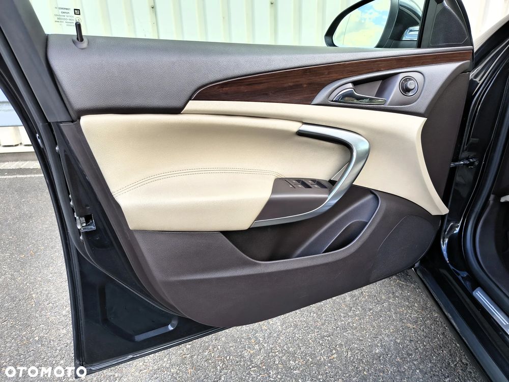 Opel Insignia 2.0 T Sport - 22