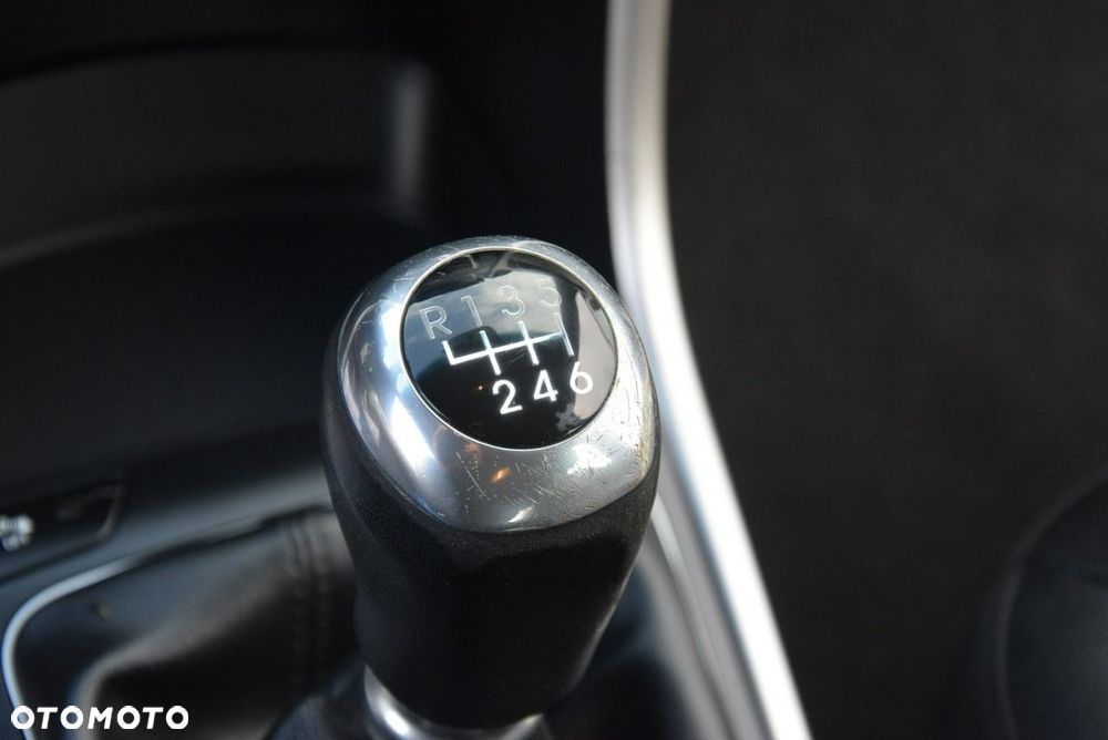 Hyundai i30 blue 1.6 GDI Trend - 27