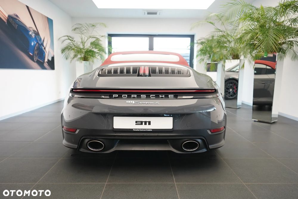 Porsche 911 Carrera S - 5