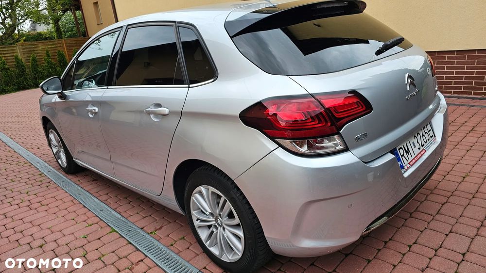 Citroën C4 e-HDi 115 ETG6 Exclusive - 6
