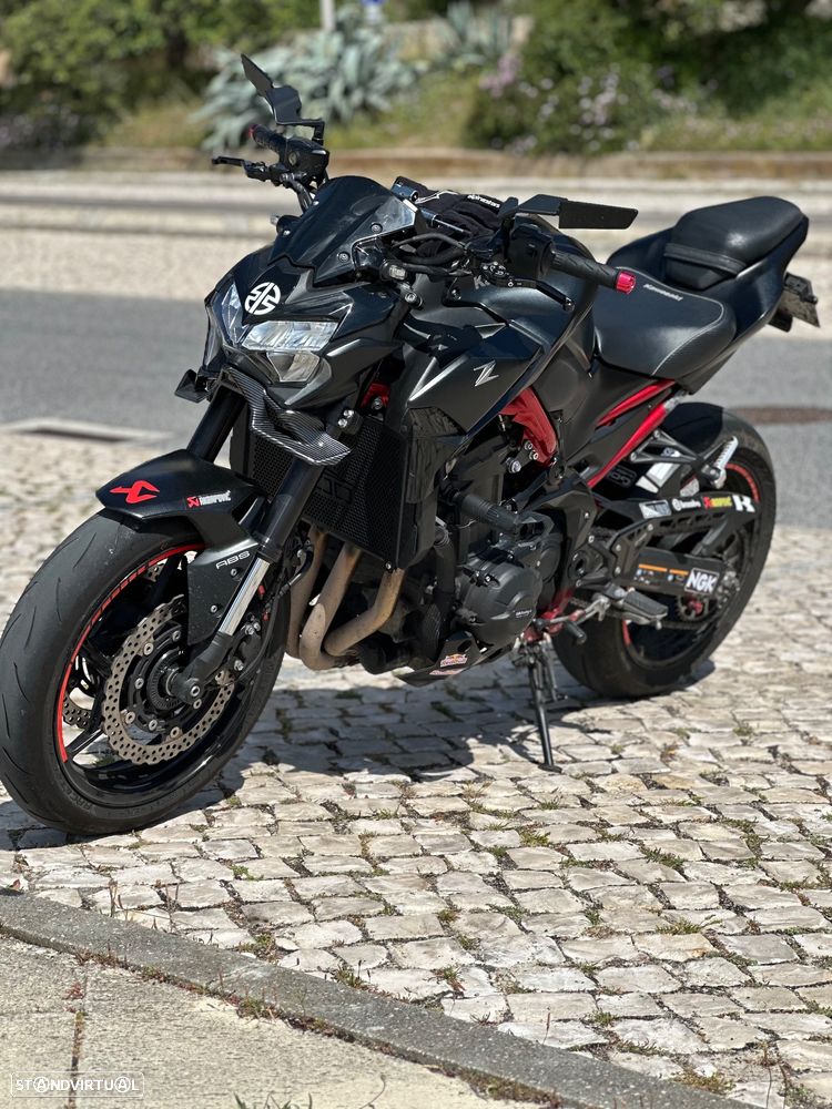 Kawasaki Z Z900 - 8