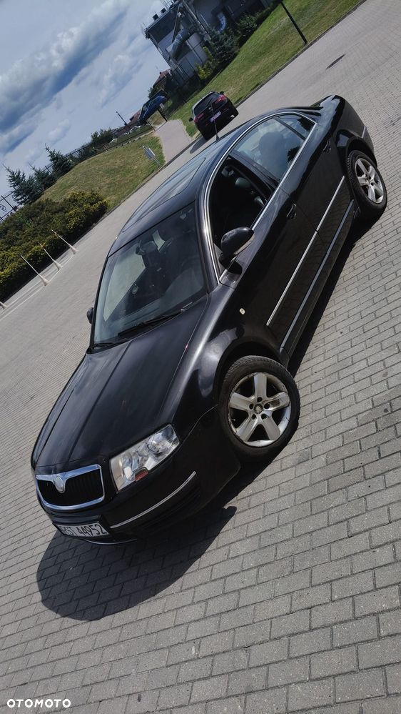 Skoda Superb 2.5 TDI Elegance - 5