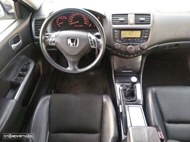 Honda Accord Tourer 2.0 Sport - 11