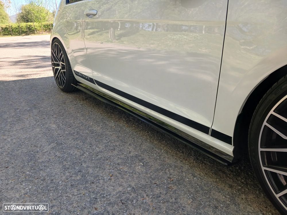 VW Golf GTI Clubsport DSG - 4