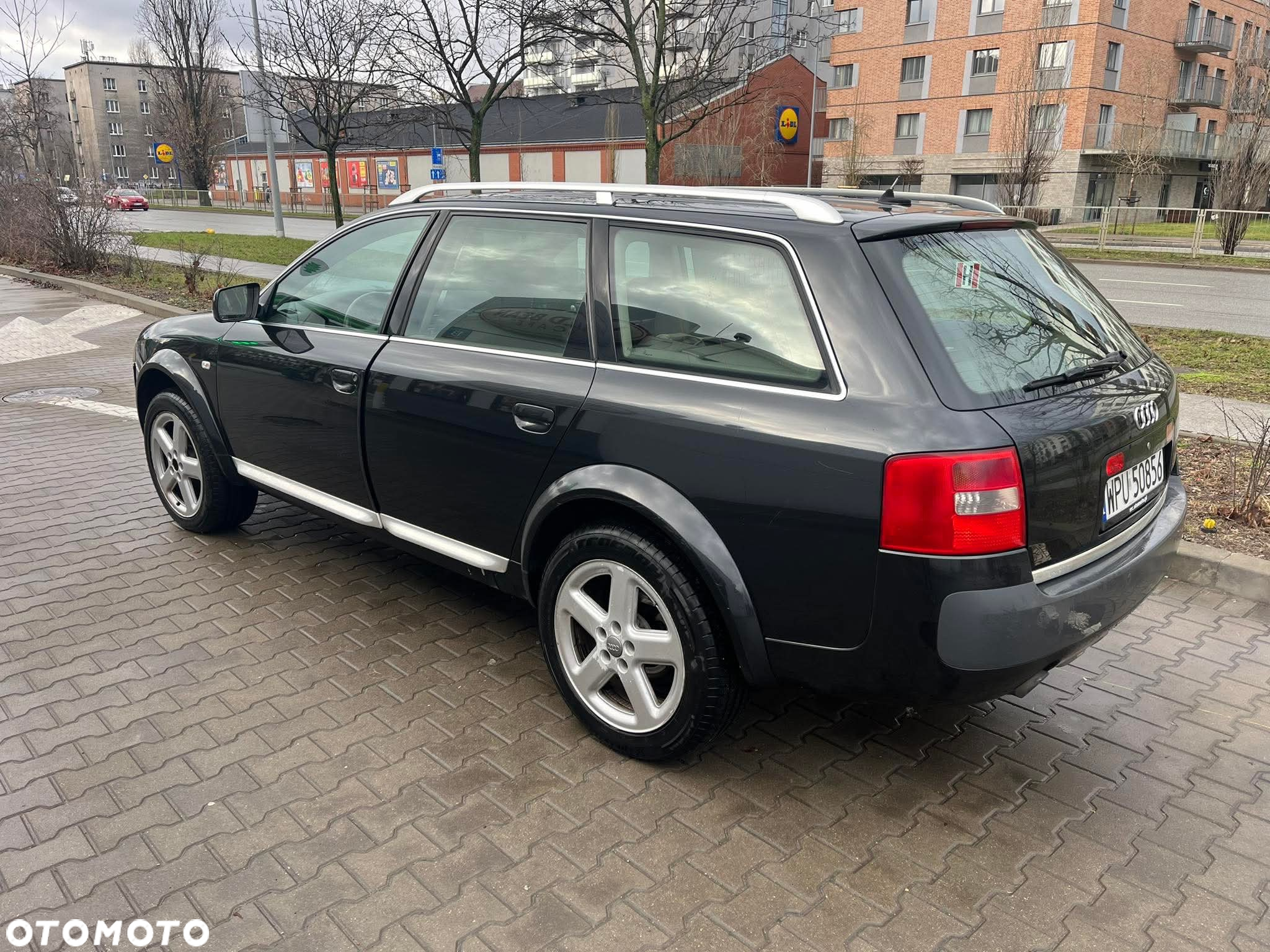 Audi A6 Allroad Quattro 4.2 - 17