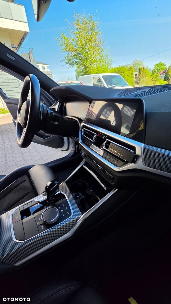 BMW Seria 3 320e M Sport sport - 11