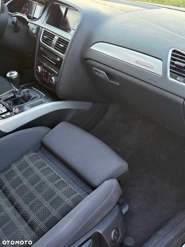 Audi A4 Avant 2.0 TDI Quattro - 9