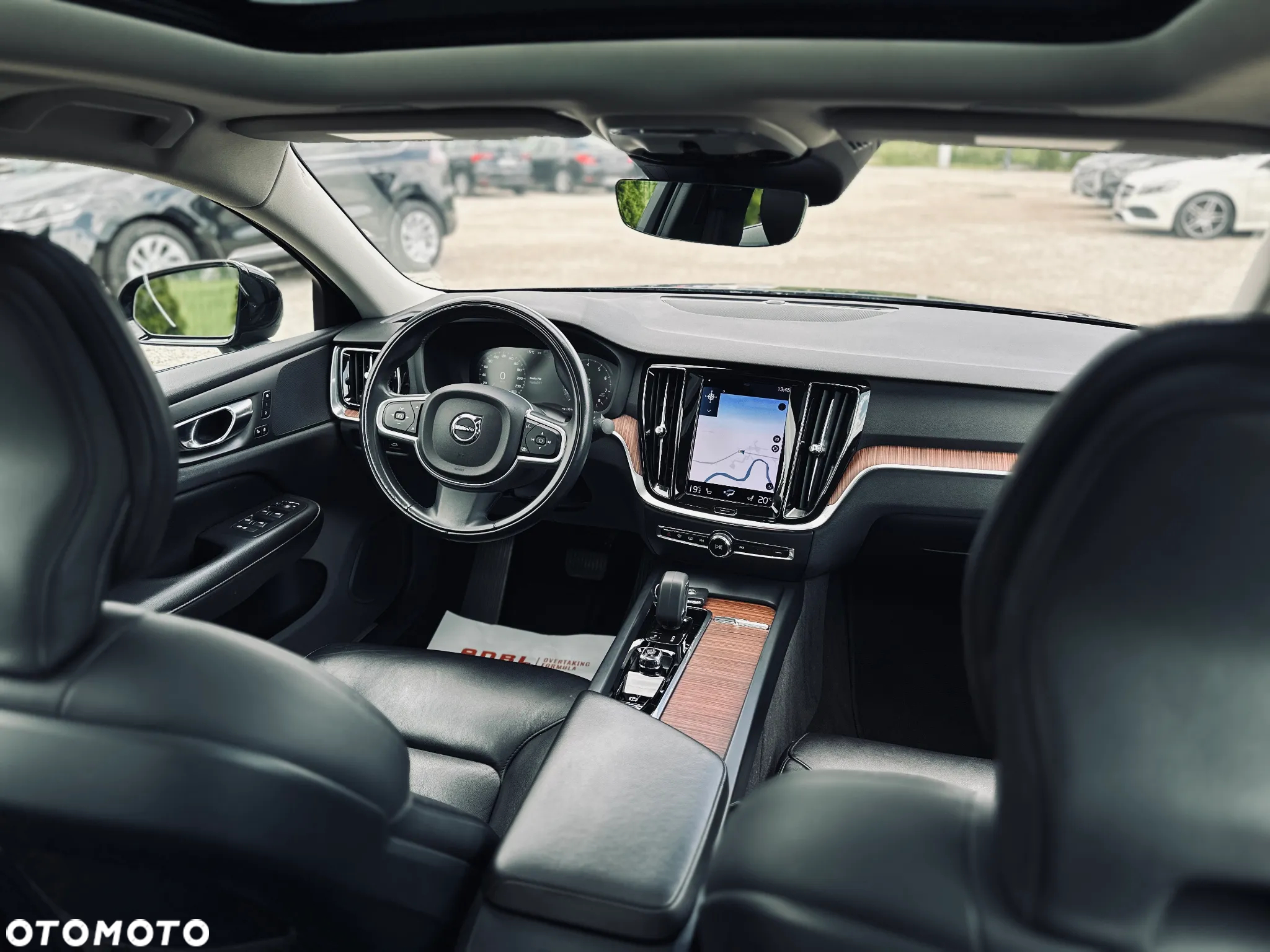 Volvo S60 B5 B AWD Plus Dark - 18