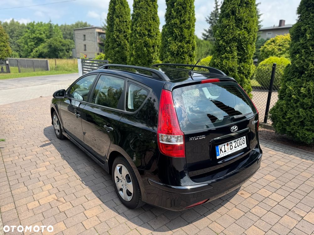 Hyundai i30 i30cw 1.4 Comfort - 12