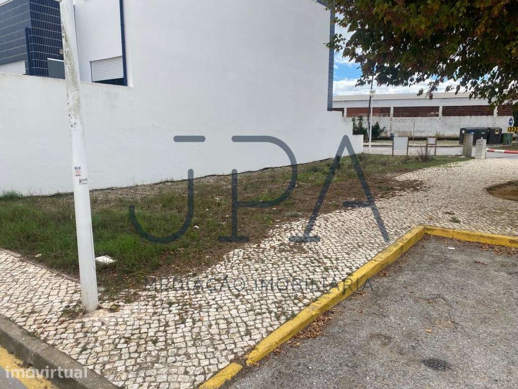 Lote de Terreno de 180 m2 VRSA - Grande imagem: 2/2
