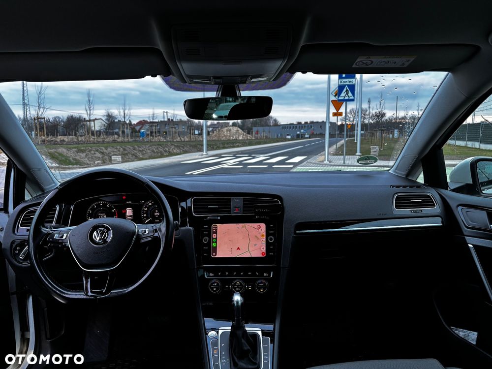 Volkswagen Golf 1.5 TSI ACT OPF DSG Highline - 24