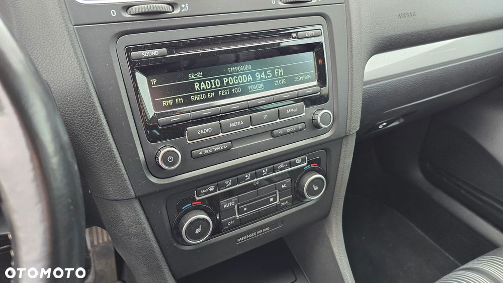 Volkswagen Golf 1.4 MATCH - 12