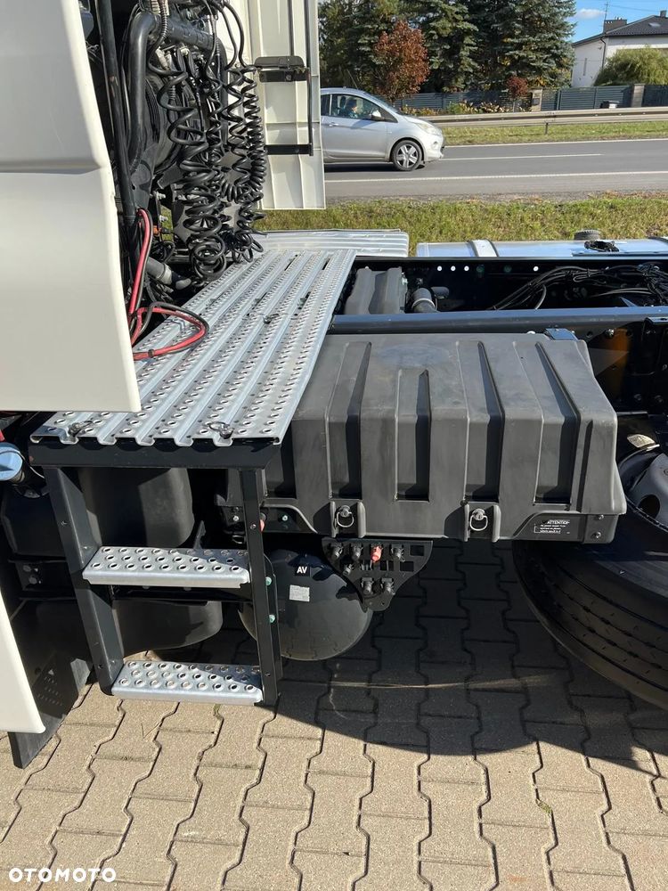 MAN Tgx 18.500 mały przebieg 2017 retarder sprowadzony 2 łóżka serwis lodówka wron-pol - 22