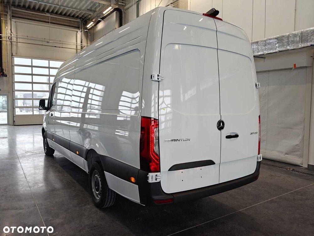 Mercedes-Benz Sprinter317CDI9G-TronicLED - 4