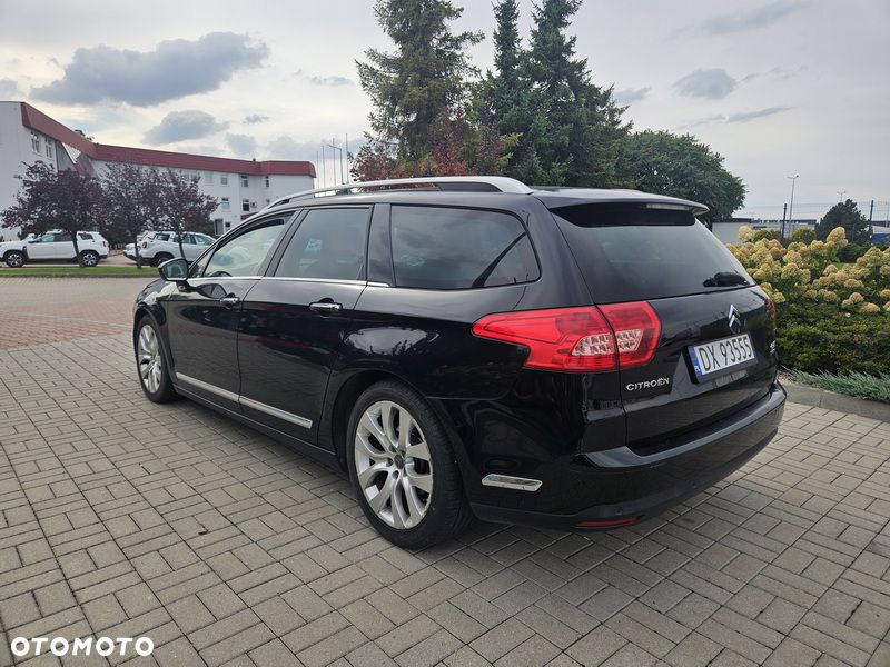 Citroën C5 2.7 HDi V6 Exclusive - 4