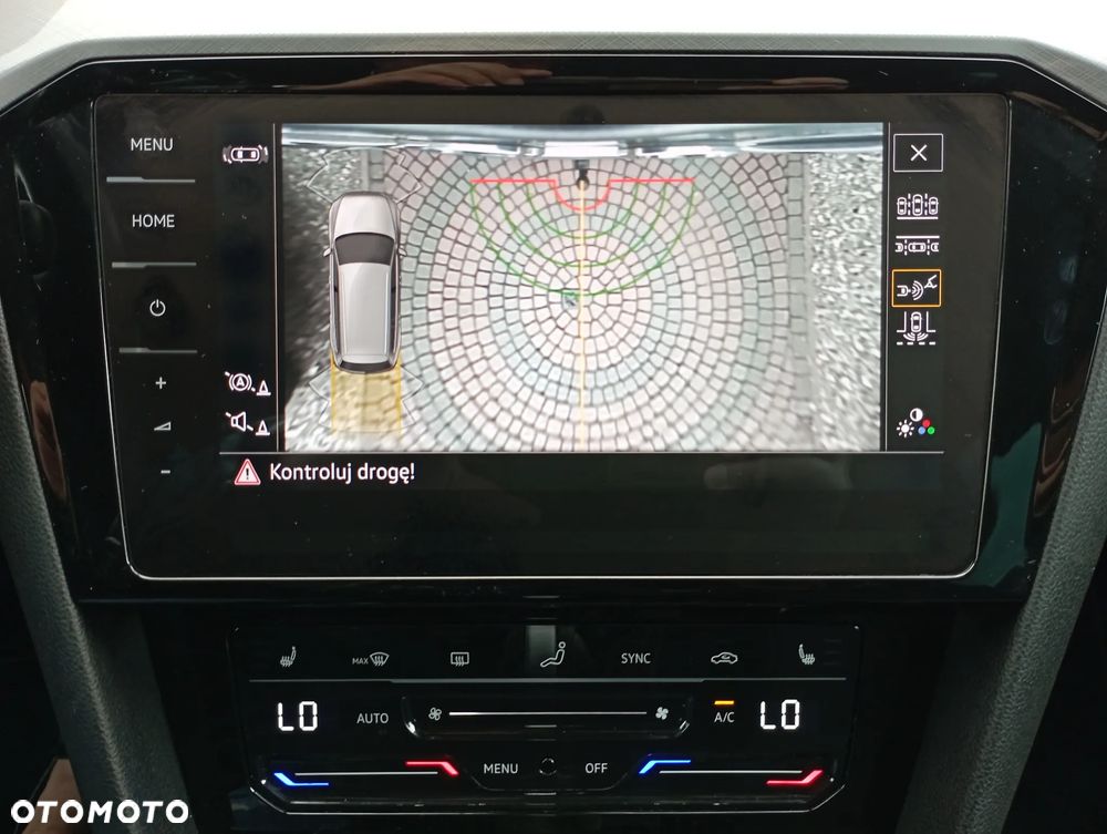 Volkswagen Passat Variant 2.0 TDI SCR Business Plus DSG - 19