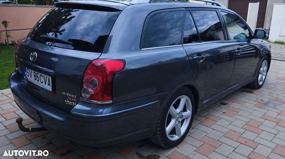 Toyota Avensis 2.2 D-CAT Executive - 4