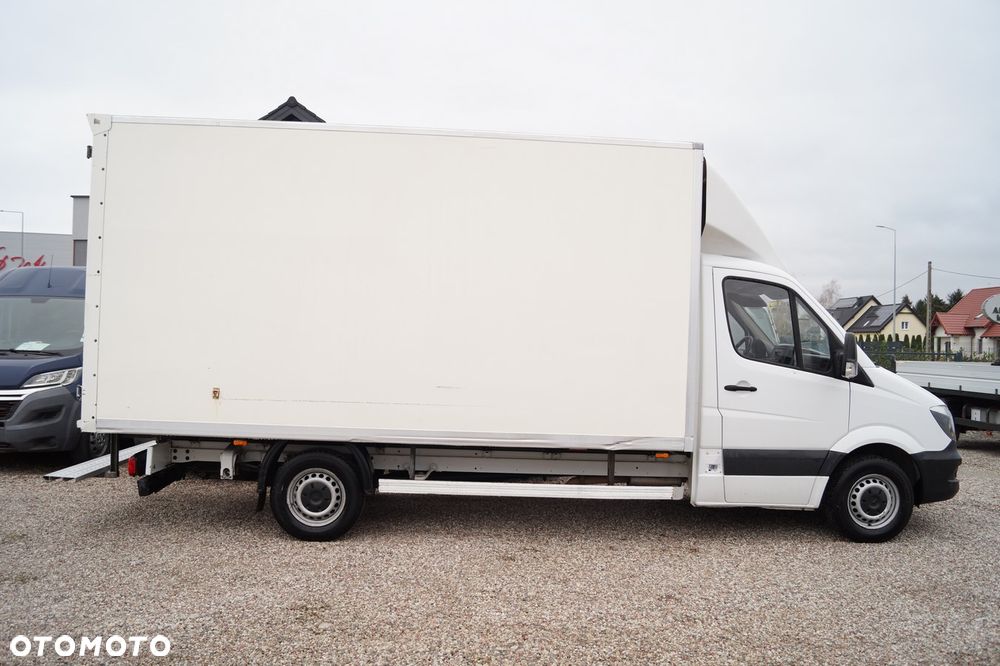 Mercedes-Benz Sprinter - 8