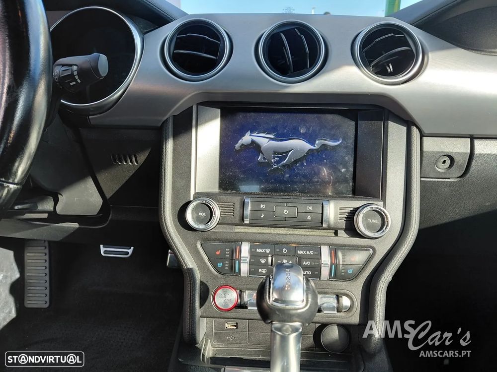 Ford Mustang 2.3 Eco Boost Aut. - 6