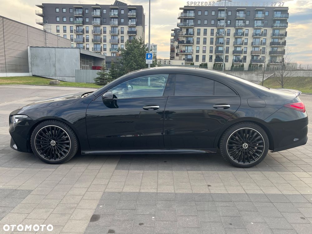 Mercedes-Benz CLA 250 4Matic 7G-DCT - 5