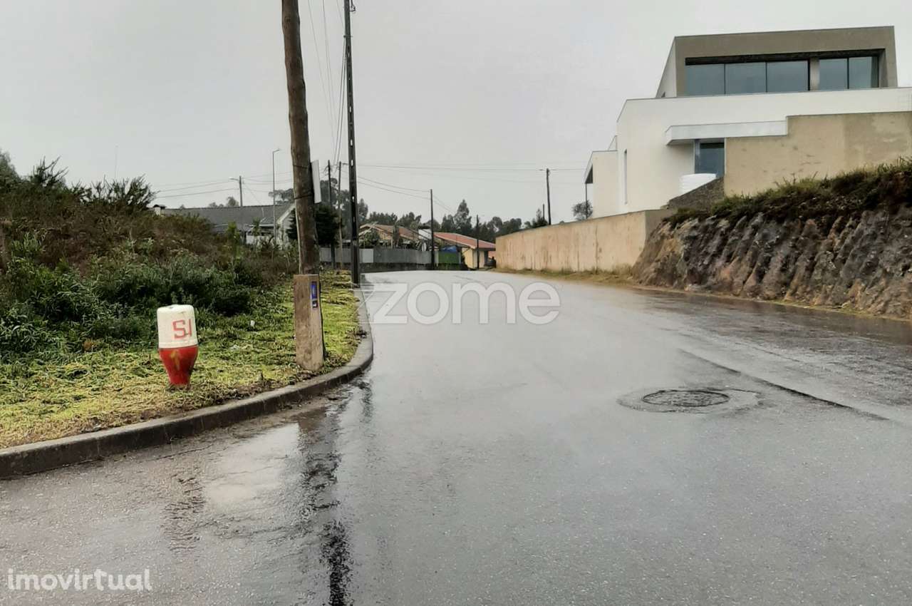 Terreno na Quinta do Areeiro em São João de Ver, Santa Maria da Fei... - Grande imagem: 4/9