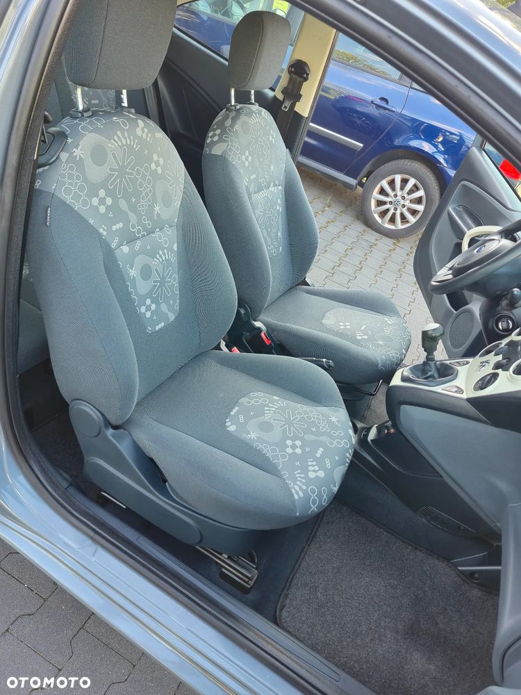 Ford KA 1.3 - 19