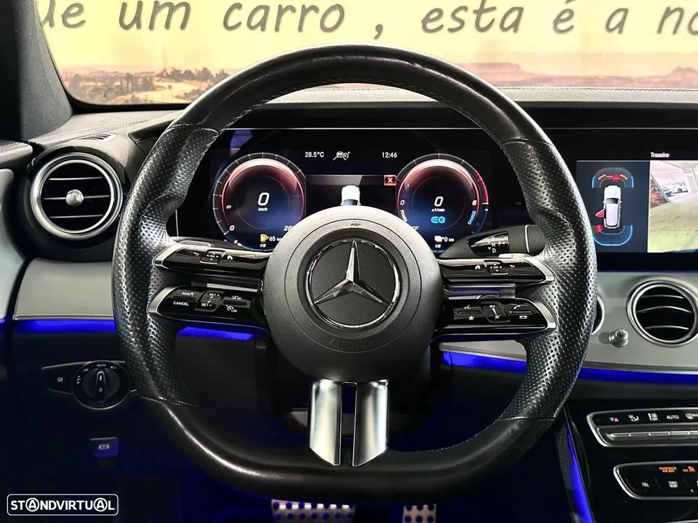 Mercedes-Benz E 300 de 4Matic 9G-TRONIC AMG Line - 24