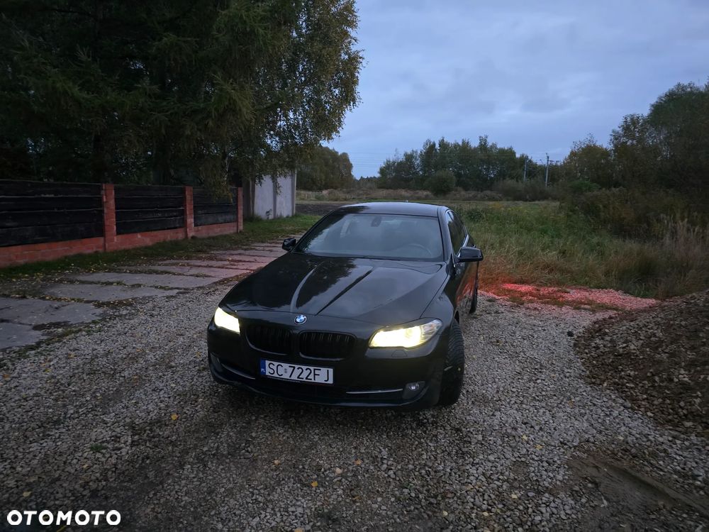 BMW Seria 5 520i - 1