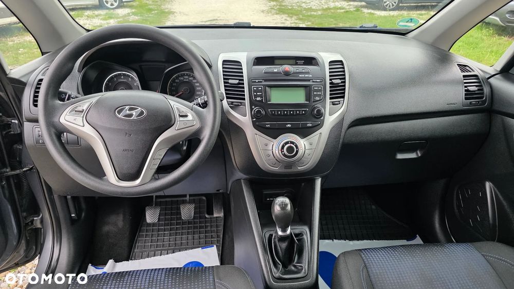 Hyundai ix20 1.4 blue Comfort - 24