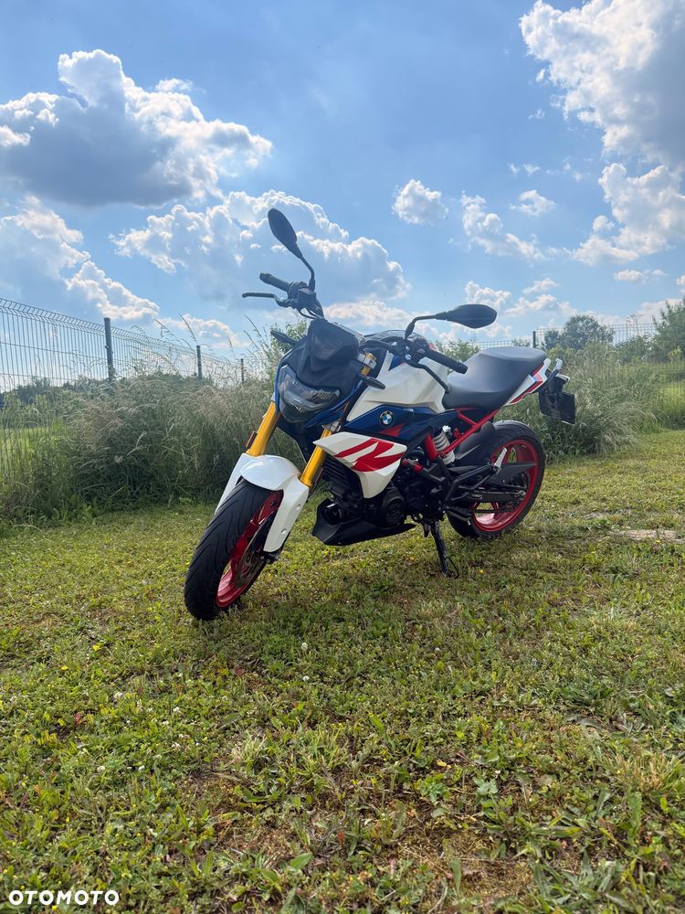 BMW G - 6