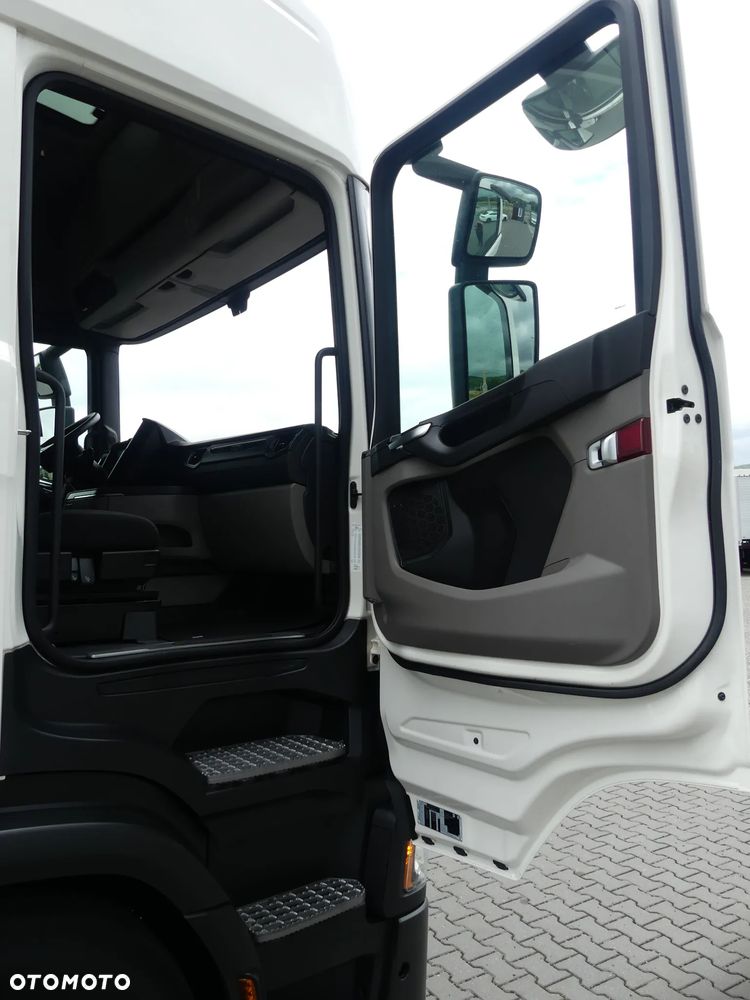 Scania R450 / EURO 6 / RETARDER / STANDARD / AUTOMAT / - 18