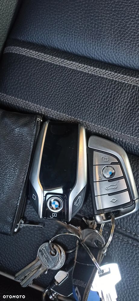 BMW Seria 5 525d Luxury Line - 13