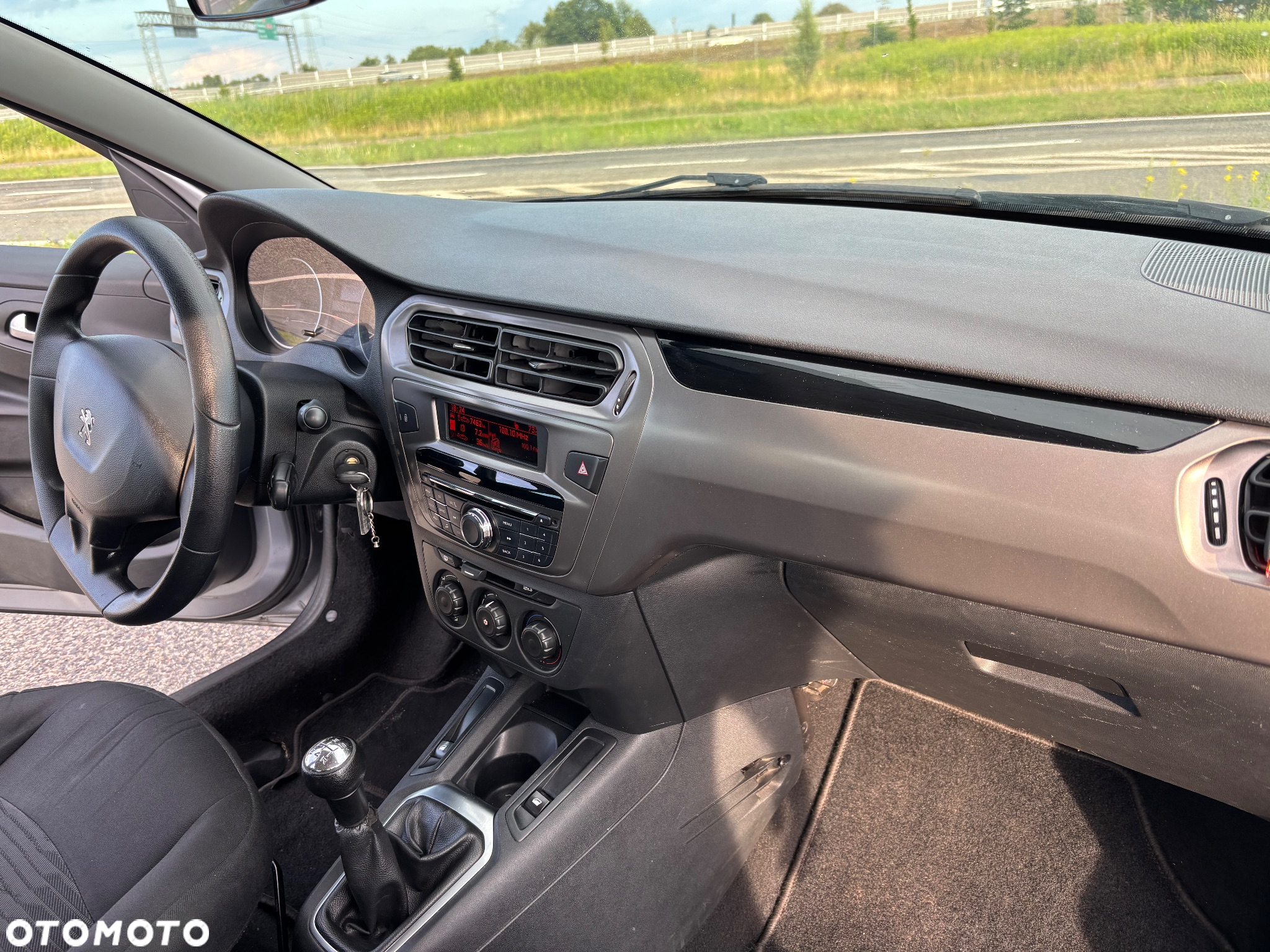 Peugeot 301 1.6 VTi Active - 8