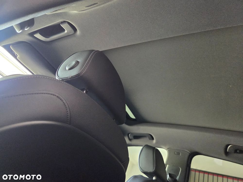 Audi SQ5 Sportback - 28