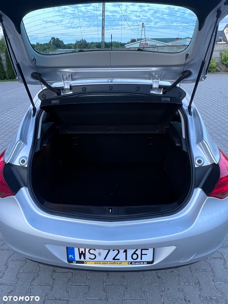 Opel Astra 1.6 Enjoy - 8