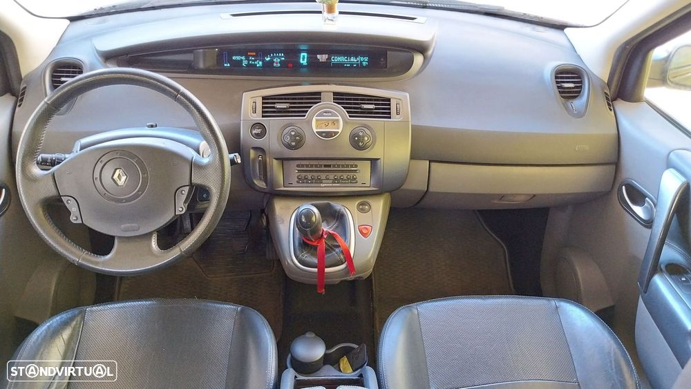 Renault Scénic 1.5 dCi Dynamique - 13