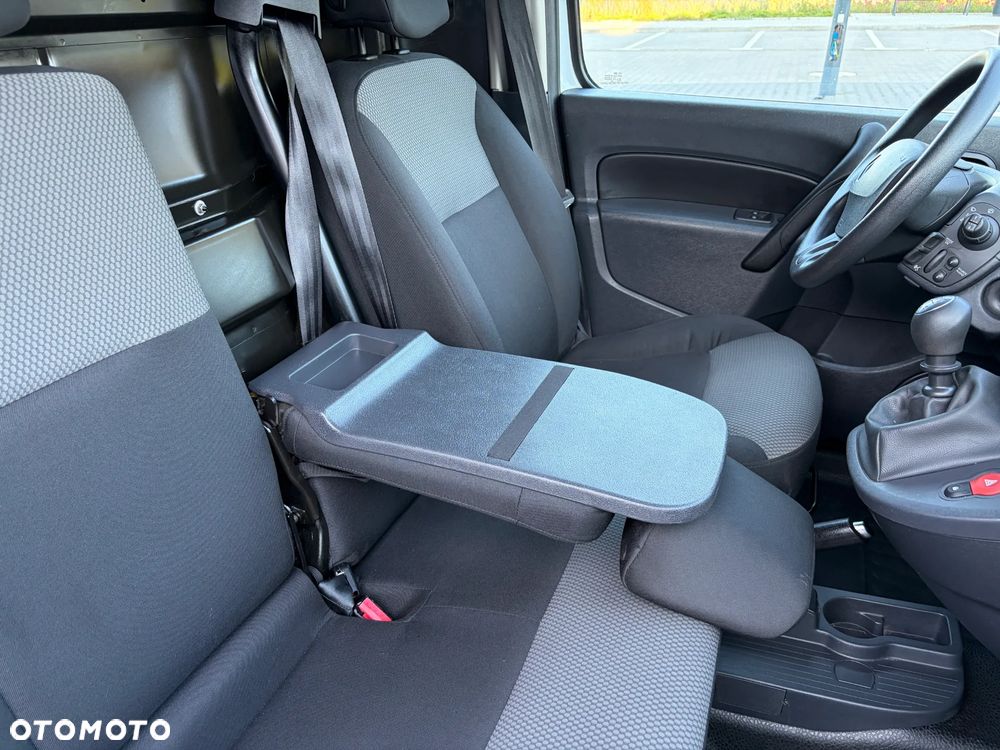 Renault Kangoo - 13