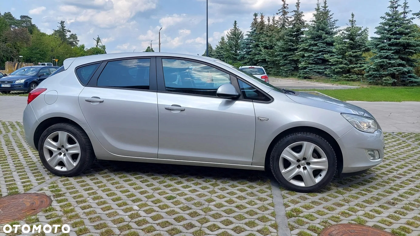 Opel Astra - 6