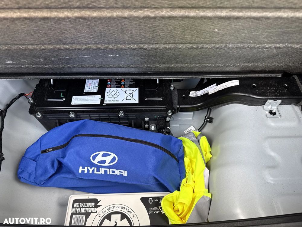 Hyundai Bayon 1.0 T-GDI M-Hybrid 100 CP 6iMT Led Line - 21