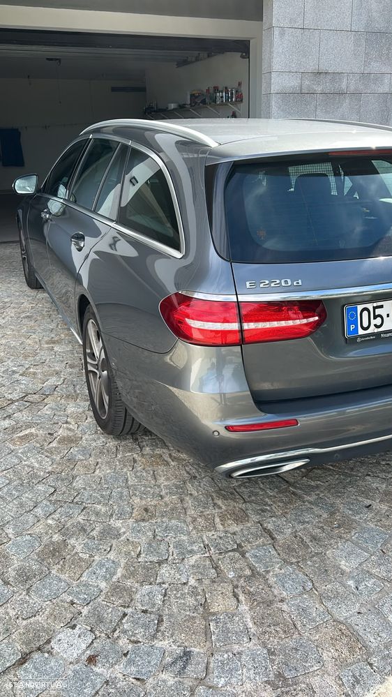 Mercedes-Benz E 220 - 8