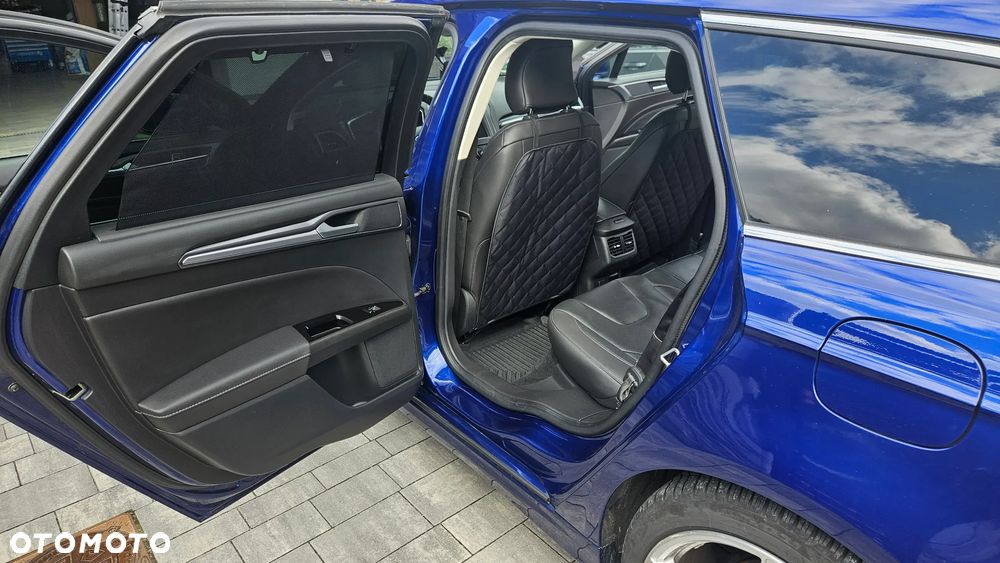 Ford Mondeo 2.0 TDCi Titanium PowerShift - 16