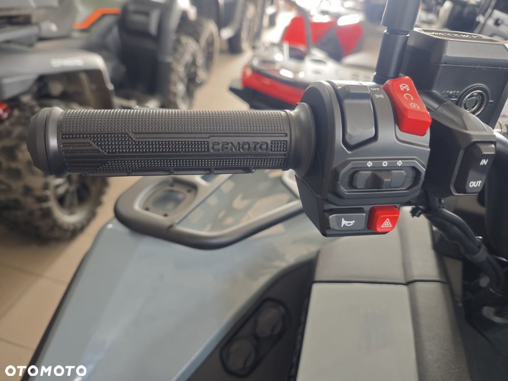 CFMoto CForce - 6