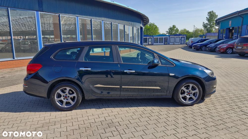 Opel Astra - 8