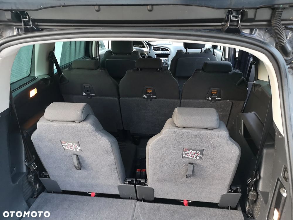 Peugeot 5008 1.6 THP Allure 7os - 12