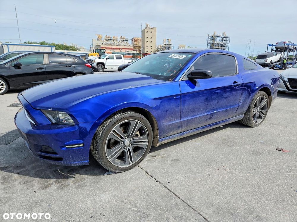 Ford Mustang 3.7 V6 Premium - 2