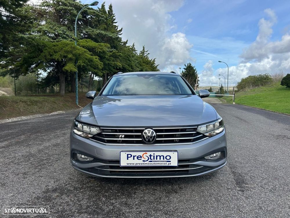 VW Passat Variant 2.0 TDi Business DSG - 31