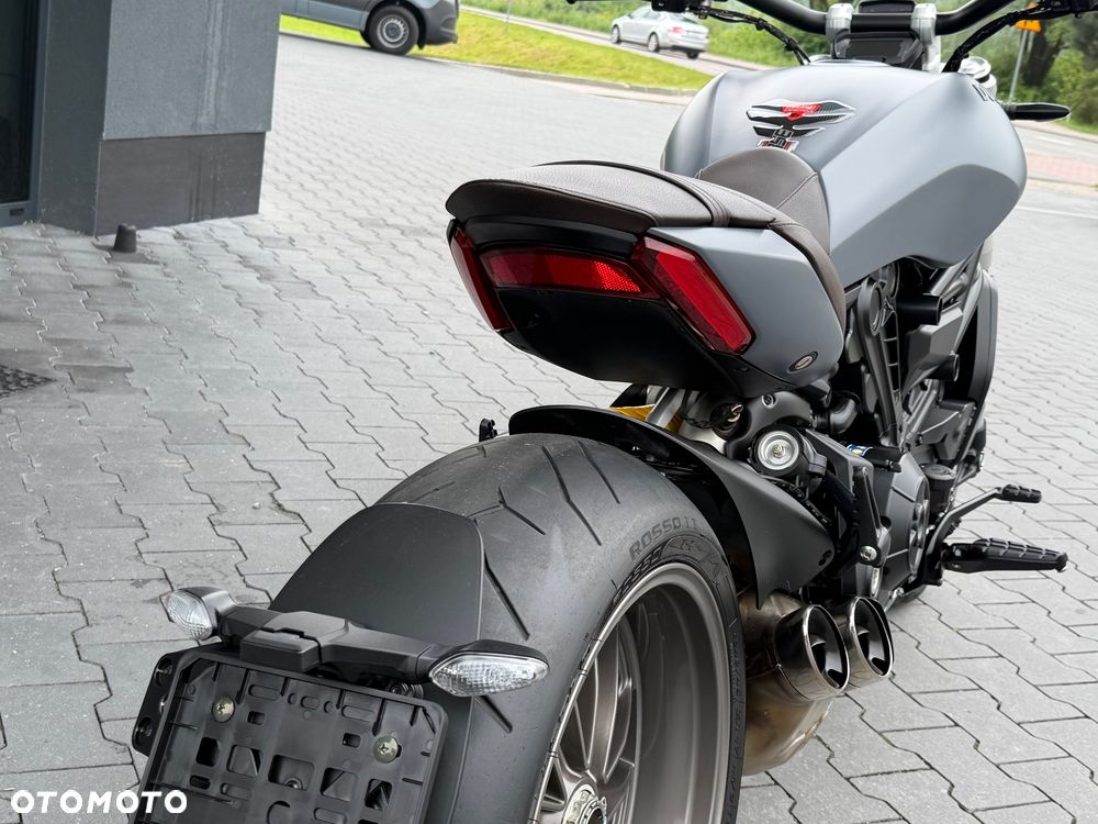 Ducati Diavel - 12