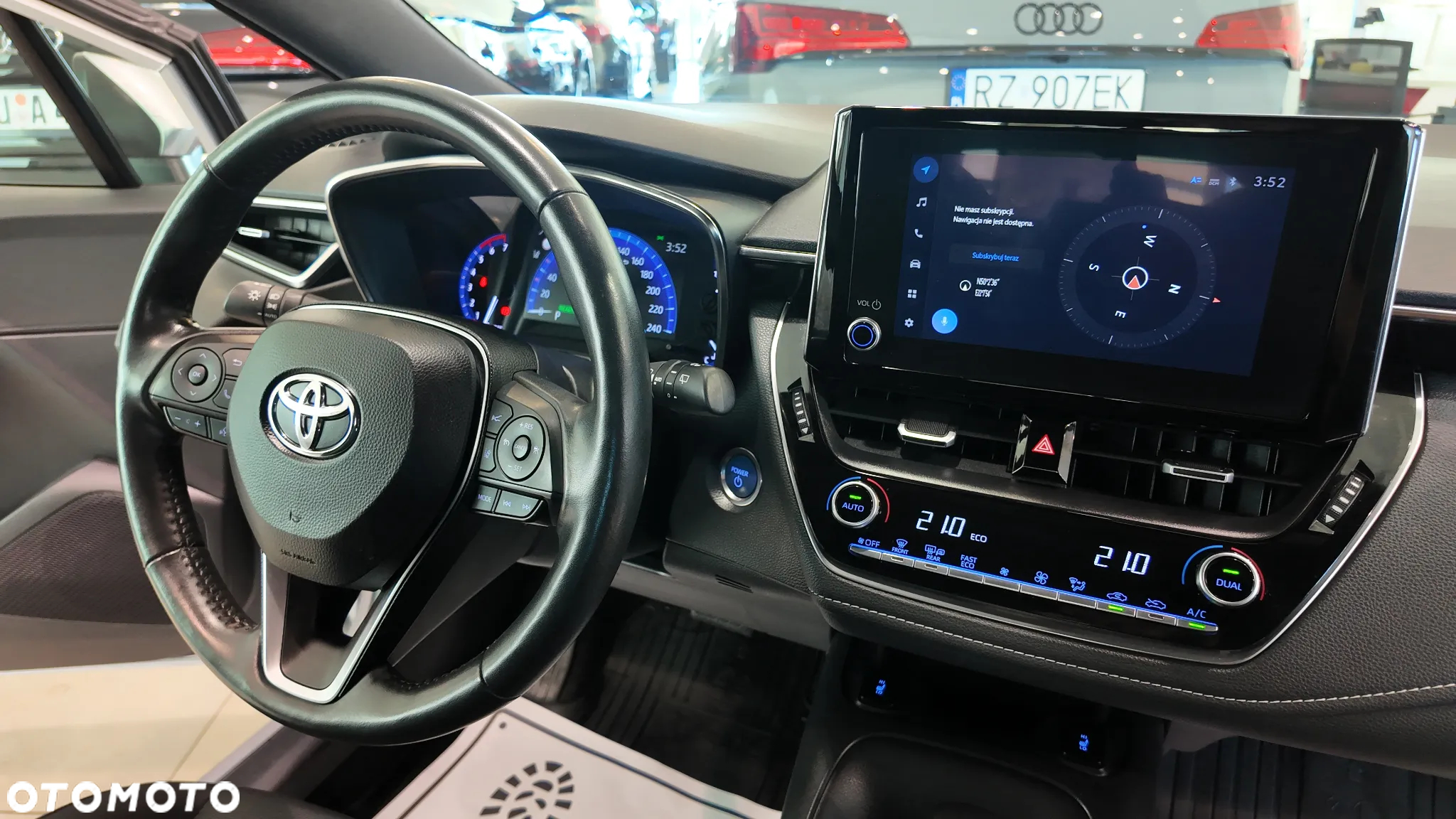 Toyota Corolla 1.8 Hybrid Active - 39